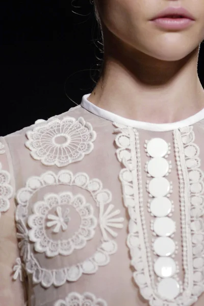 Look 5